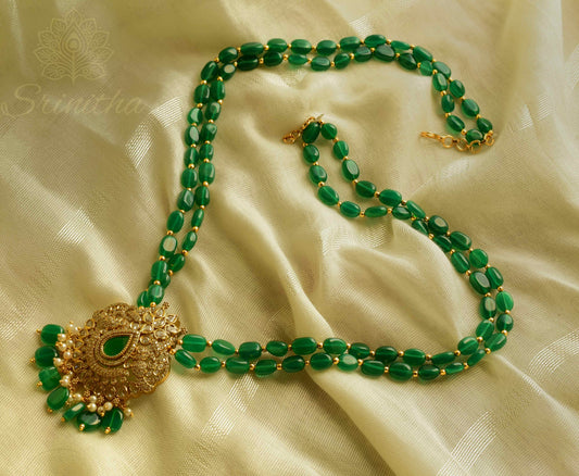 Pārichē – Emerald Kundan Beaded Necklace Set
