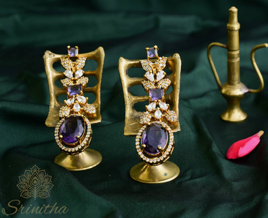 Marakata Līlā Violeta Set – Violet Square-Stone AD Necklace with Matching Earrings