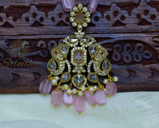 Mādhava – Rose Pink Beaded Kundan Pendant Necklace
