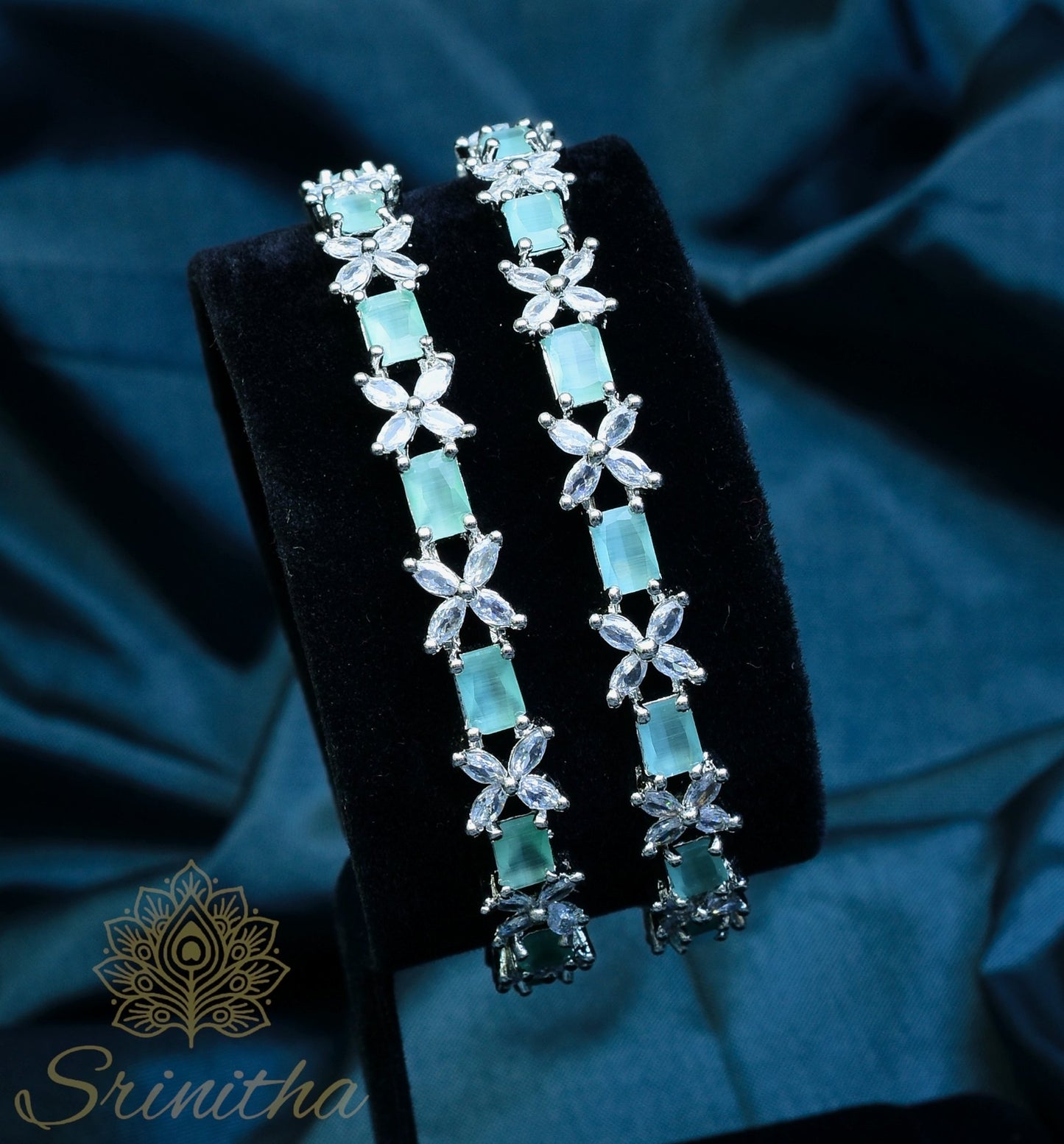 Vishrānta – Mint Bloom CZ Bangles