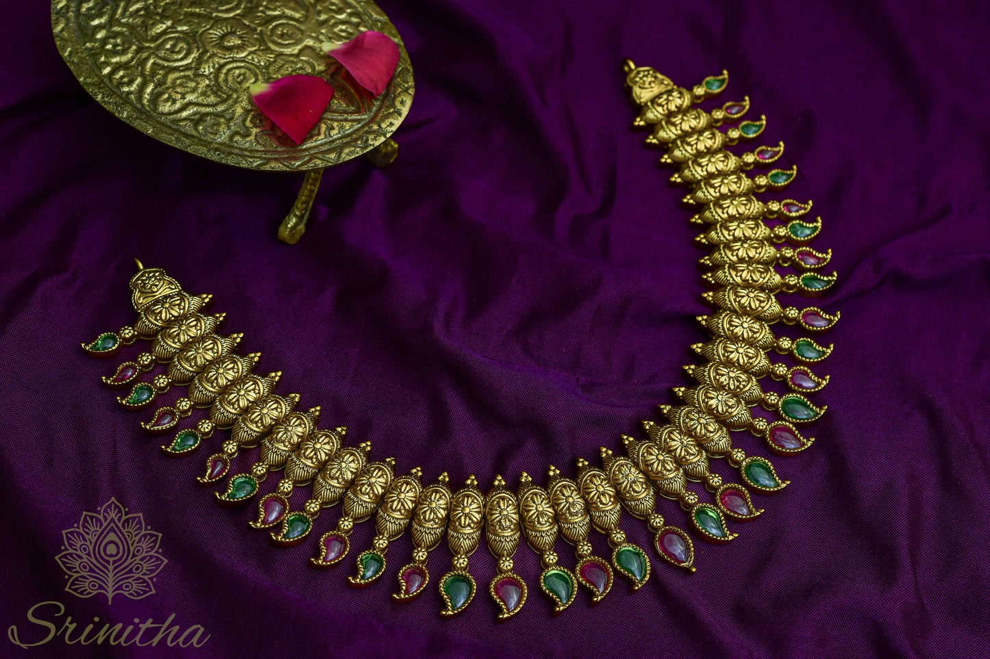 Saubhāgya Set – Matte Temple Necklace with Forehead Ornament and Earrings