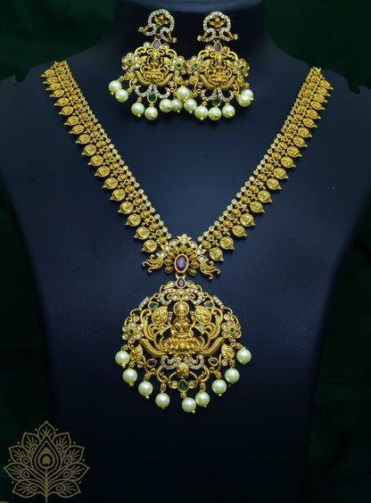 Divyalakshmi Set – Temple Pendant Necklace with Pearl Drops