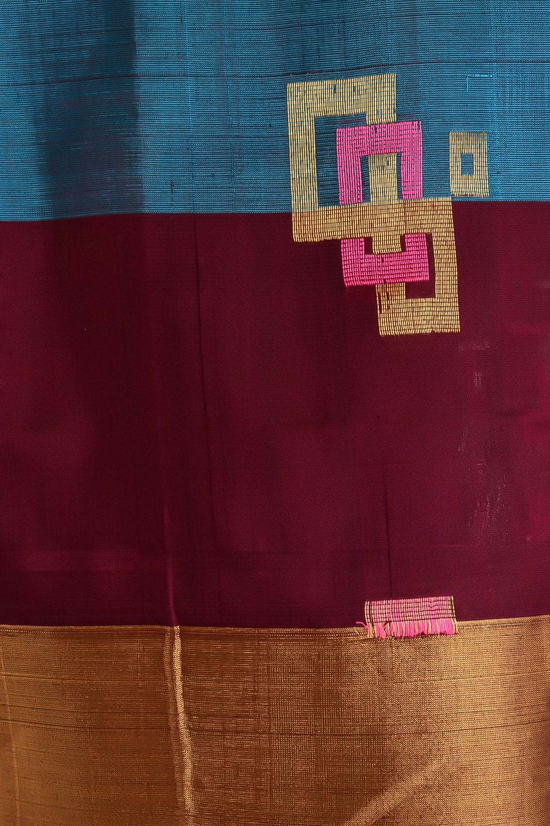 Neelaveni – Pure Uppada Silk with Technique Butta