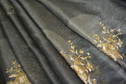 Shyaamalika – Grey Tissue Saree with Bandhani Weave & Thread Embroidery