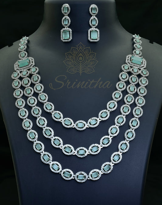 Trilōka Set – Mint Three-Layered Stone Necklace in Silver Finish